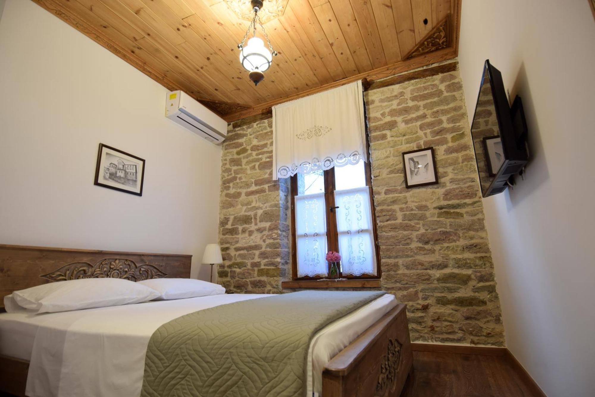 4 Rooms Gjirokastra Exterior foto